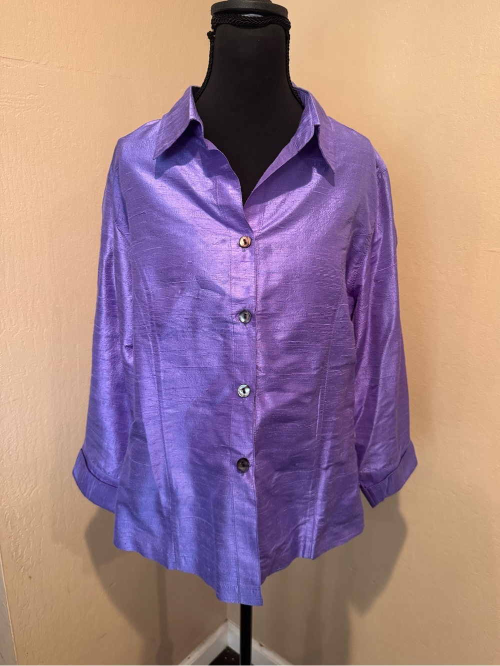 Shimmery Lavender 3/4 Sleeve Button Up Blouse, 100% Silk, Size L